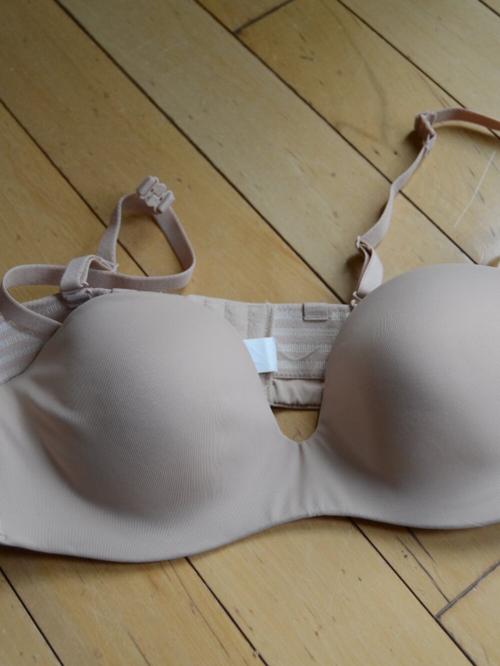 Simone Perele essential convertible strapless bra NWT Size 36A